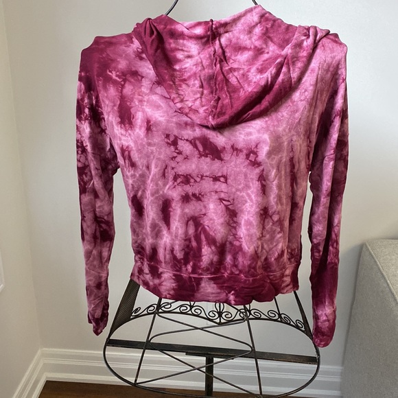 Baea tie dye hoodie. BNWT - Picture 5 of 5